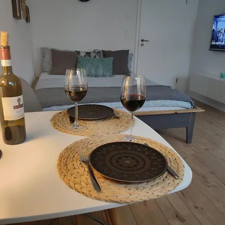 شقة 13 Mit Netflix *